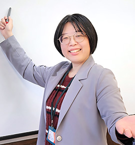 佐鳴予備校の教師_提 みなみ