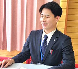 佐鳴予備校の教師_冨田 蒼空